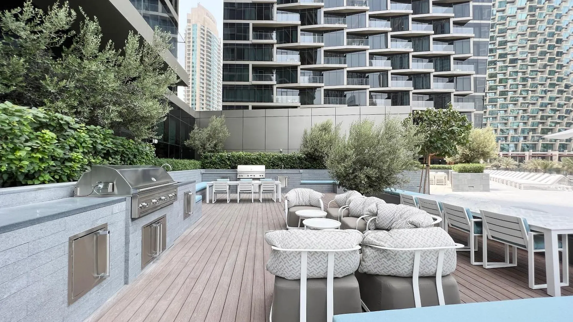 Apartment Lavish 1Br Address Opera And Walk To Dubai Mall & Burj