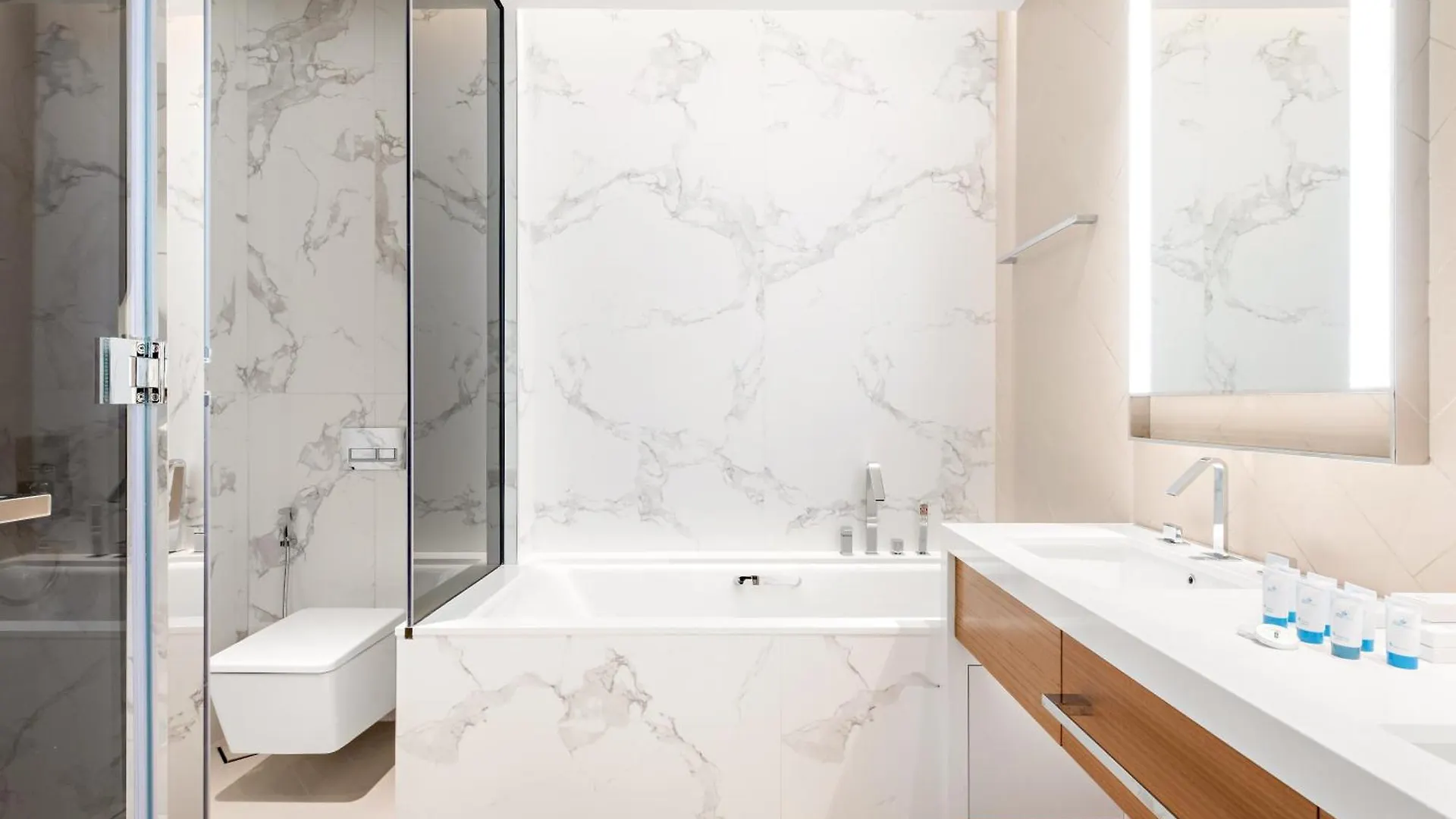Lavish 1Br Address Opera And Walk To Dubai Mall & Burj